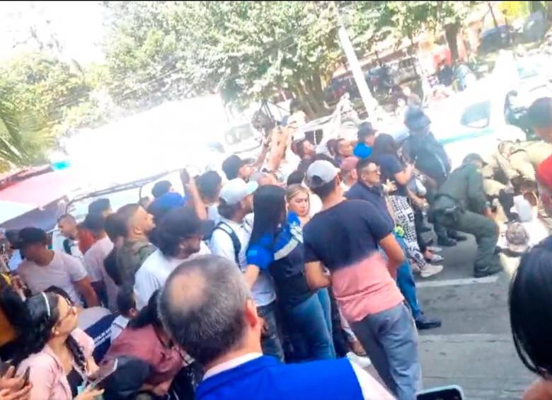 Dos personas fueron heridas en el cruce de disparos. FOTO: CORTESÍA 