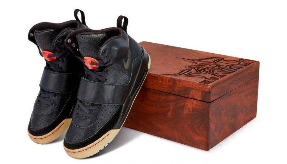 tenis nike kanye west precio