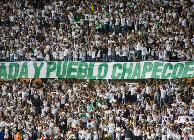 En imágenes: Así fue la tragedia del avión del Chapecoense, que conmemora 5 años