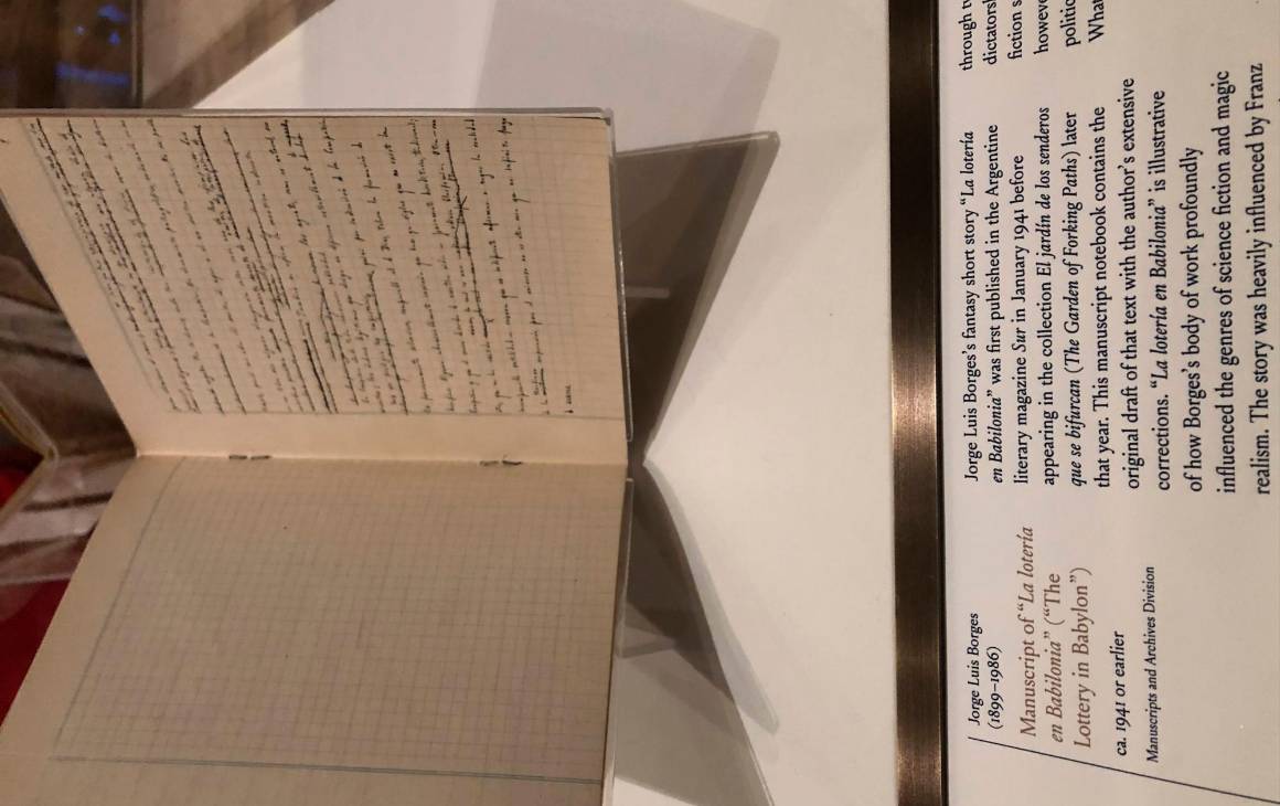 El manuscrito de Borges en la Biblioteca Pública de Nueva York. FOTO MARIO DUQUE