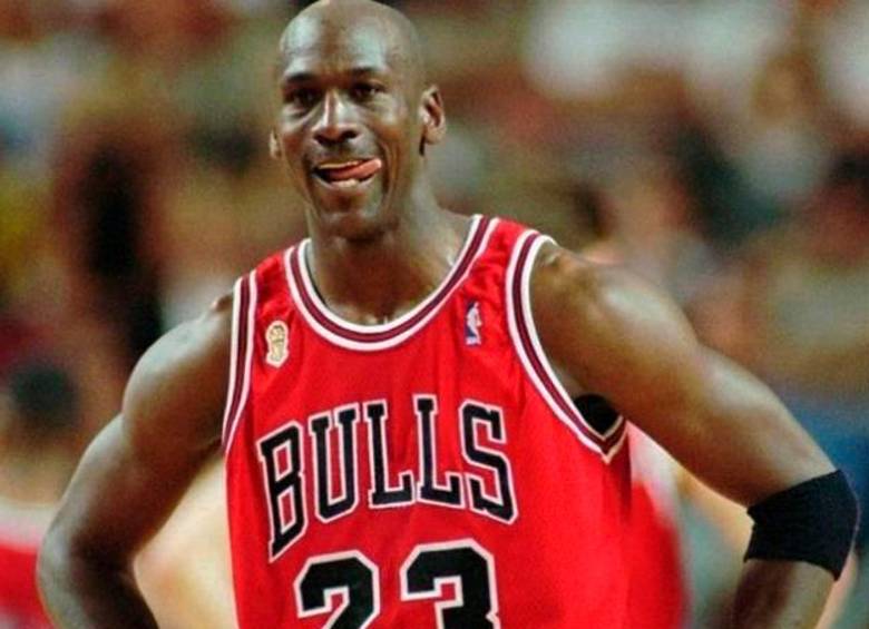 Camiseta de Michael Jordan fue subastada en subastas Sotheby's. FOTO: ARCHIVO EFE