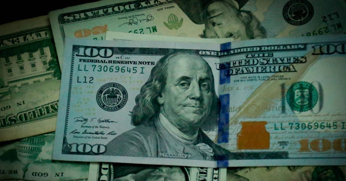 Sube El Dolar Impulsado Por La Incertidumbre