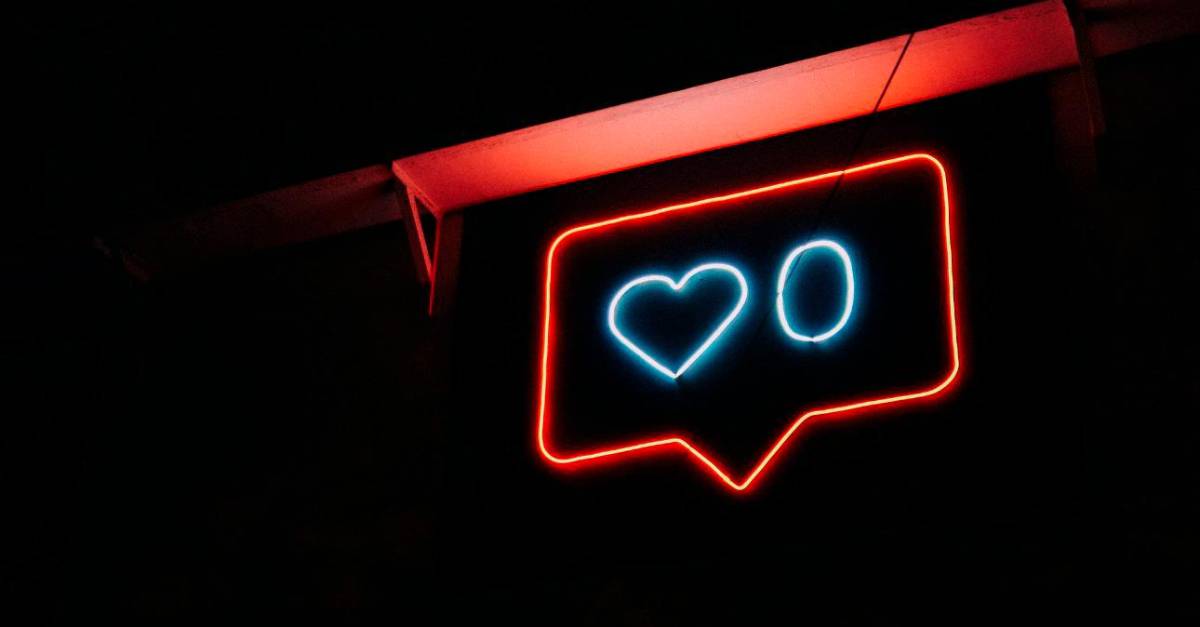 The economy of the like: the majority of people in Colombia would be interested in being “influencers”