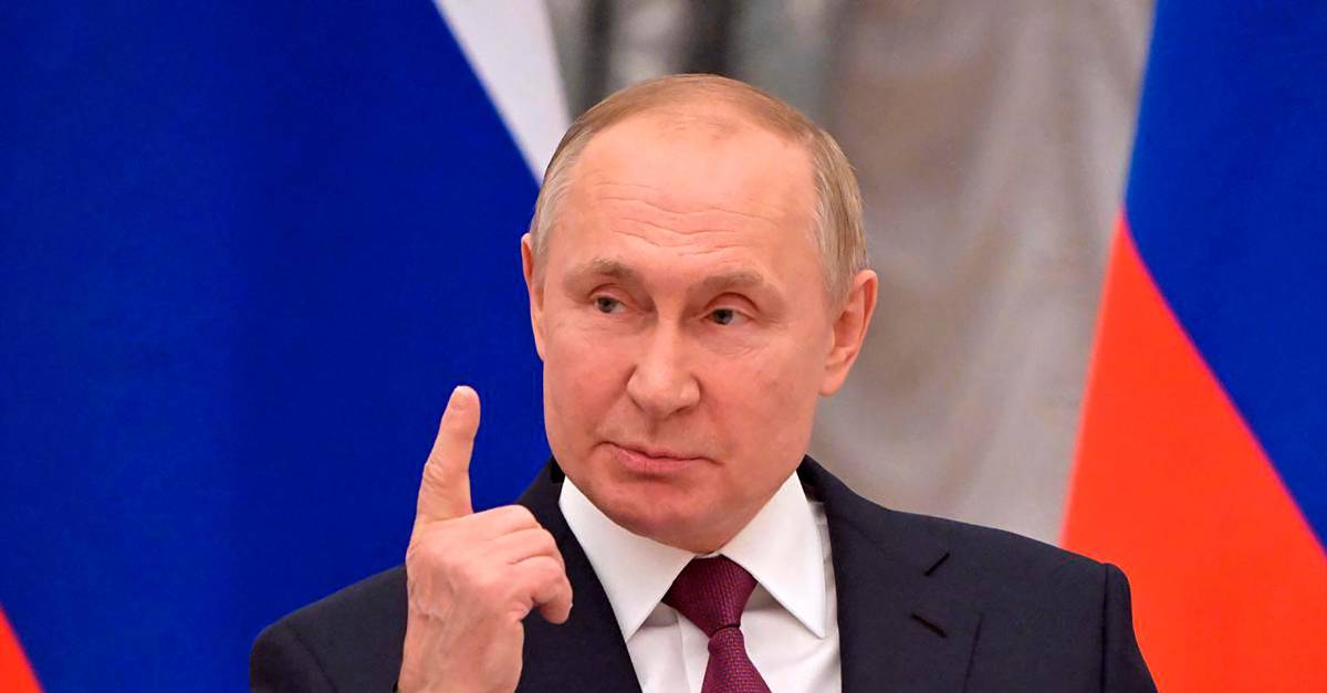 In Colombia and in 129 other countries, Vladimir Putin could be captured