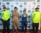 Las dos personas capturadas recibieron medida de aseguramiento en centro carcelario. FOTO: CORTESÍA POLICÍA