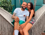 Dani Álves estaba vinculada como jugador en Pumas de México, el club le rescindió el contrato tras las denuncias. FOTO INSTAGRAM JOANA SANZ