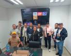 Este es el grupo de diez colombianos que fueron rescatados la semana pasada en el estado de Sonora, este lunes reportaron la liberación de otros 18 connacionales. FOTO: CORTESÍA FISCALÍA DE SONORA
