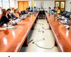 Vía Twitter, el alcalde pidió renuncia del gabinete