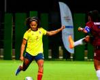 Gisela Robledo, de 19 años de edad, es una de las promesas del fútbol femenino colombiano y estará en competencia con el equipo de mayores. También irá al mundial sub 20 que se hará en Costa Rica entre el 10 y el 28 de agosto. FOTO: TOMADA DEL TWITTER DE @FCFSeleccionCol
