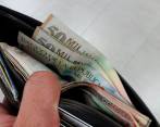 La Ocde señala que ante la escalada de la inflación, los gobiernos deberían favorecer los aumentos del salario mínimo. FOTO archivo