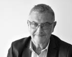 El Nobel de Física Serge Haroche cuenta en su libro La luz revelada: Del telescopio de Galileo a la extrañeza cuántica, el papel que ha jugado la luz en la comprensión científica a lo largo del tiempo. Foto: cortesía Hay Festival-Odile Jacob.