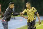 El compromiso entre Águilas Doradas y Deportivo Pasto en el Alberto Grisales de Rionegro está suspendido por lluvia. FOTO CARLOS VELÁSQUEZ 