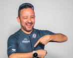 Botero, que fundó la empresa Fisiolaser hace 20 años, ha trabajado con diferentes atletas élite de Colombia. En el Clásico viene motivando a las personas para que se unan al evento y hagan deporte. FOTO Carlos Velásquez