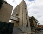 En Itagüí uno de los ternados que compite por el cargo aportó $70 millones a la campaña del actual alcalde José Fernando Escobar, a quien tendría que vigilar. FOTO Manuel Saldarriaga