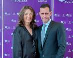 Luz María Sierra y Manuel Saldarriaga en la ceremonia del Premio Nacional de periodismo Simón Bolívar. FOTO EL COLOMBIANO