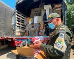 El cargamento presuntamente ilegal quedó a disposición de las autoridades, al igual que los dos vehículos inmovilizados. FOTO CORTESÍA