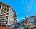 Las autoridades indicaron que no obligaran a los habitantes del edificio a desalojar. La evacuación será voluntaria para prevenir una emergencia similar. FOTO: Agenica EFE