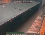 Los hechos ocurrieron el pasado viernes en una vía ubicada cerca al parque principal de San Rafael. FOTO: CORTESÍA DENUNCIAS ANTIOQUIA