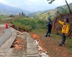 Las lluvias no paran y el Dagrd está atento a lugares donde persiste amenaza de deslizamiento, como en San Cristóbal. FOTO CORTESÍA 