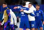 César Azpilicueta y sus compañeros del Chelsea celebran tras ganar la semifinal. FOTO efe