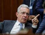 Sobre el expresidente Álvaro Uribe pesa una imputación por los delitos de fraude procesal y soborno a testigos. Él siempre ha insistido en su inocencia. FOTO Colprensa