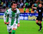 Tomás Ángel debutó con Nacional en 2021. Tiene 19 años y es uno de los jugadores jóvenes con más potencial a futuro en el fútbol colombiano. FOTO: JAIME PÉREZ