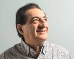 El músico cesarense y cantante vallenato, de 71 años de edad, está en la UCI del Hospital Pablo Tobón Uribe. FOTO Mario Valencia.