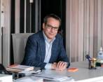 El CEO de Avianca, Adrian Neuhauser, aseguró que en caso de obtener el visto bueno de las autoridades el reinicio de operaciones de Viva podría tardar algunas semanas. FOTO Colprensa
