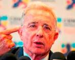 El presidente Álvaro Uribe estaría impulsando la propuesta modificatoria de la reforma pensional. FOTO: EL COLOMBIANO 