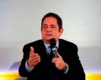 Vargas Lleras afirmó que aunque él y Gustavo Petro tiene las mismas preocupaciones que millones de colombianos, Cambio Radical no hará parte de la bancada de Gobierno. FOTO: COLPRENSA