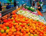 Los alimentos siguen presionando el costo de vida en Colombia y en noviembre tuvieron una variación anual del 27,08%. FOTO JAIME PÉREZ
