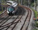 El metro mantuvo sus horarios habituales para los días de Semana Santa mientras también se trabaja en reparar una socavación que alteró el sistema a la altura de la estación Acevedo. FOTO MANUEL SALDARRIAGA