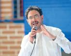 El senador Iván Cepeda dijo que los grupos armados que quieran unirse a los diálogos regionales deberán enviar sus propuestas, no participar de manera directa ni presencial. FOTO: COLPRENSA