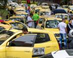 El alza en el combustible es una de las razones de los taxistas para protestar. FOTO JUAN ANTONIO SÁNCHEZ