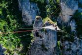 Personas de todo el mundo visitan estas montañas rocosas que por sus características es perfecto para hacer estas actividades extremas. Foto: Getty