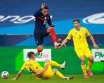 Francia empató 1-1 ante Ucrania en el inicio de la eliminatoria al Mundial de Catar 2022. FOTO EFE