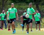 Danovis Banguero junto con Andrés Andrade, dos fichas importantes para el duelo del jueves. FOTO JUAN ANTONIO SÁNCHEZ