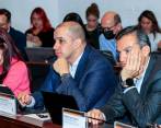 Jorge Andrés Carrillo, gerente de EPM (centro) manifestó en agosto pasado la urgencia de aprobar la venta de las acciones que esa empresa tiene en Tigo-Une, por las que se esperan recursos que oscilan entre los $2,3 y los $2,8 billones. FOTO JAIME PÉREZ MUNÉVAR