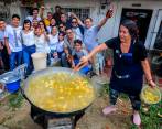 ¿Alguna vez se ha “pegado” de un sancocho de los vecinos? si no lo ha hecho, es la hora. Foto Jaime Pérez