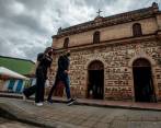 La iglesia tiene casi 290 años y dicen que fue donde se dio la primera liberación de esclavos de Antioquia. FOTO Camilo Suárez