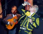Vicente Fernández durante uno de sus conciertos en Medellín. FOTO Cortesía 
