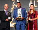 Anthony Zambrano y Lorena Arenas en la premiación del deportista Altius del Comité Olímpico Colombiano. FOTO cortesía coc