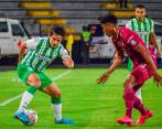 El volante Daniel Mantilla abrió el marcador en el Manuel Murillo Toro, y su tercer gol con el verde paisa, que sumó un punto en su visita a Ibagué. FOTO dimayor 