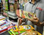 Costos asociados a la educación presionaron al alza la inflación en febrero. FOTO Carlos Velásquez