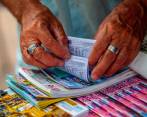 La Lotería de Medellín está pagando $10.000 millones a los apostadores que ganan el premio mayor. FOTO: CAMILO SUÁREZ