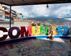 Esta es la preparación de la reactivación del Graffitour en la Comuna 13, con todos los reglamentos de bioseguridad. Foto: Julio César Herrera