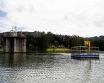 Embalse La Fe, donde se realizó la cuarto y última jornada de trabajos subacuáticos para el cambio de tres compuertas de esta infraestructura que ya habían cumplido su vida útil. FOTO: ARCHIVO EC