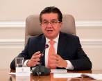 El ministro de Salud, Fernando Ruiz, sostiene que de cumplirse las condiciones epidemiológicas, Colombia podría pensar en quitarse el tapabocas. FOTO Colprensa