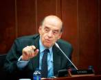 El canciller, Álvaro Leyva, tuvo que asistir a un debate de control político en la Comisión Séptima del Senado. FOTO: Cortesía