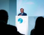 El presidente Gustavo Petro expuso sus ideas en el 5° Foro de París por la Paz, en Francia. FOTO: CORTESÍA DE PRESIDENCIA.
